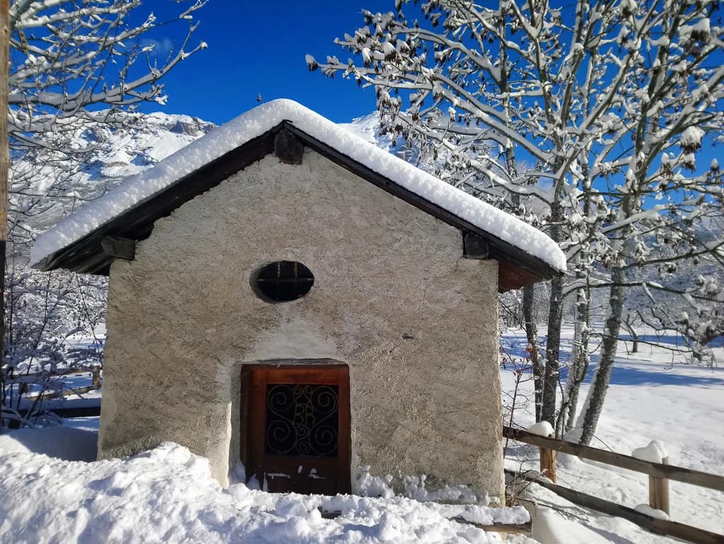 Paysage d'hiver au Pays des Écrins